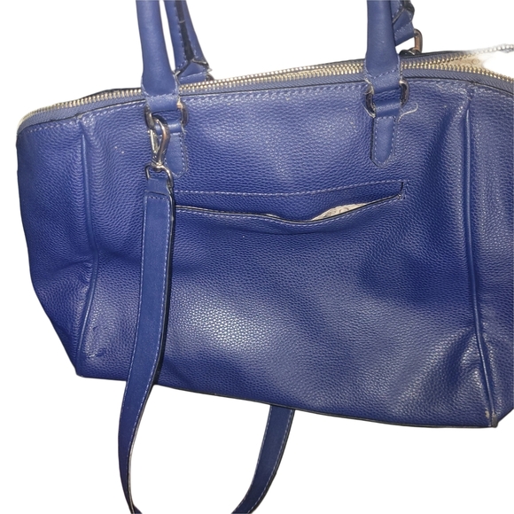 GUESS Blue Pebbled Purse - Picture 3 of 12